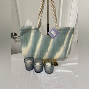 NWT  Yankee Candle 3 Coconut Glass Votive Candle and tote bag set
